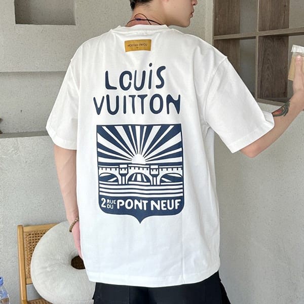 大人気！ルイヴィトン 偽物 コットンショートスリーブ クルーネック Tシャツ vui07879